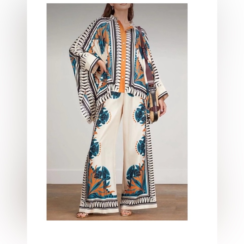 2-piece classy lounge set size 2XL NWOT